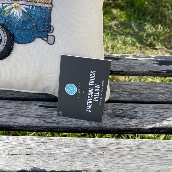 MARTHA STEWART AMERICAN TRUCK DECORATIVE PILLOW embroidered Rectangle new - Picture 9 of 9